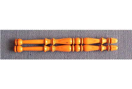 One pair of Ornamentally Turned Midlands Bobbins in Yew (Style 15)
